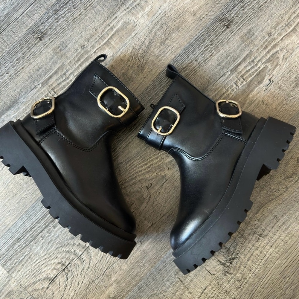 Zara Black Kids Boots with Gold Buckles